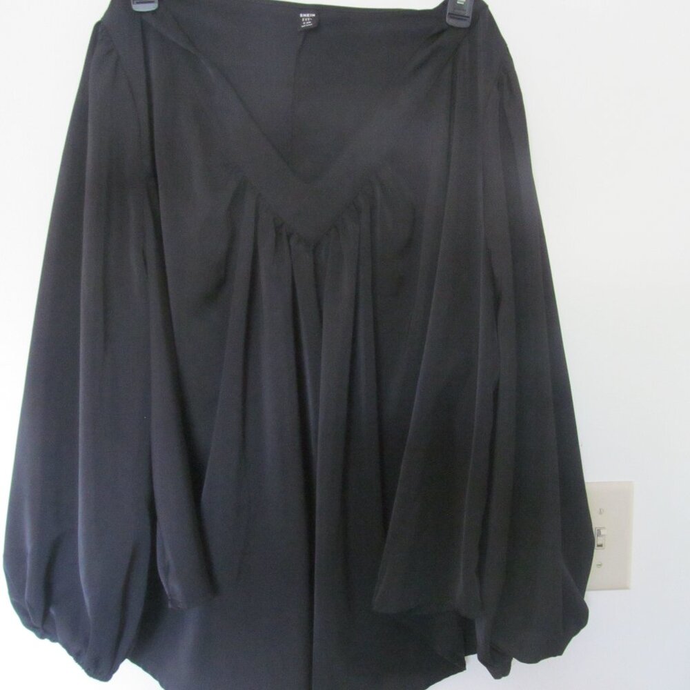 Shein Black Silky Top Size 24/26